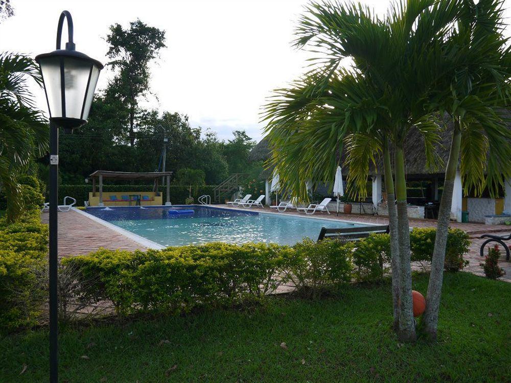 Hotel Campestre Arboretto Вилавиченцио Екстериор снимка