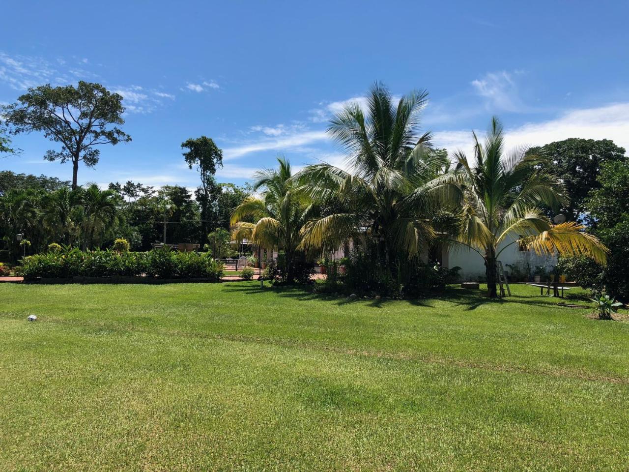 Hotel Campestre Arboretto Вилавиченцио Екстериор снимка